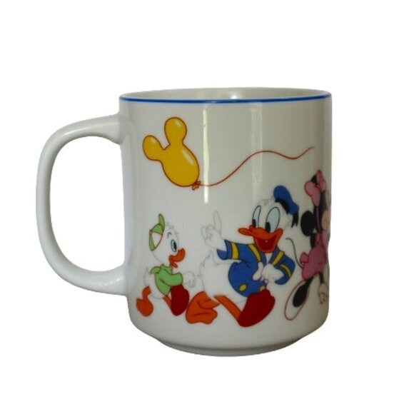 VGT Walt Disney World Mickey Mouse & The Gang Mug - Picture 1 of 4